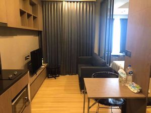 Picture of 1 bed Condo in M Jatujak Chomphon Sub District C08293