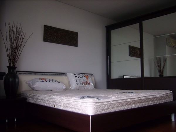 Picture of 1 bed Condo in Lumpini Park View Sathon District C08316