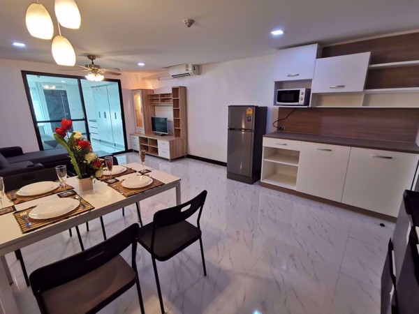 รูปภาพ 1 bed Condo in ITF Silom Palace Suriyawong Sub District C08320