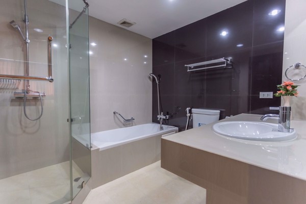 รูปภาพ 2 bed Condo in PPR Residence Khlong Tan Nuea Sub District C08338