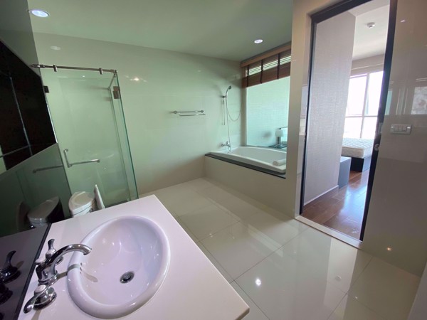 Picture of 1 bed Condo in The Address Chidlom Lumphini Sub District C08356