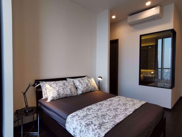 Picture of 3 bed Condo in Whizdom Essence Bangchak Sub District C08381