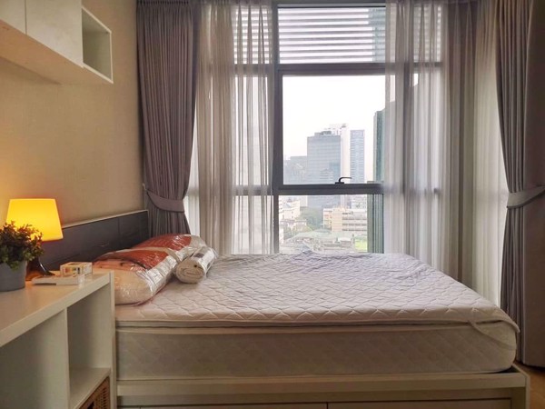 Picture of 1 bed Condo in Vertiq Bang Rak District C08383