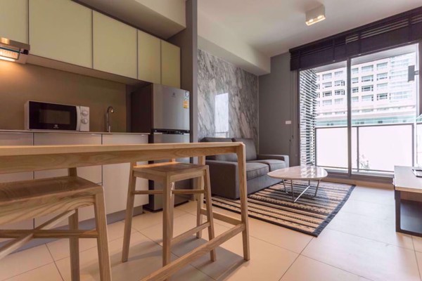 รูปภาพ 1 bed Condo in The Lofts Ekkamai Watthana District C08384