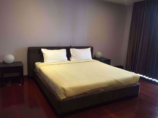 รูปภาพ 2 bed Condo in Seven Place Executive Residences Khlong Tan Nuea Sub District C08412