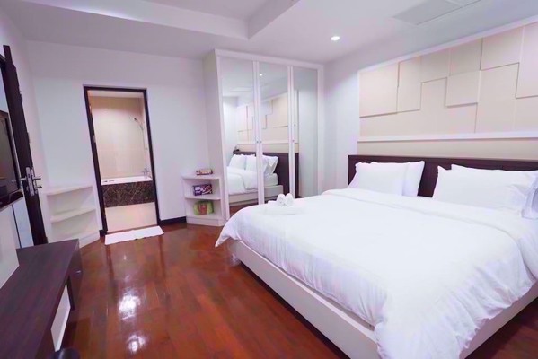 Picture of 2 bed Condo in The Prime 11 Watthana District C08421