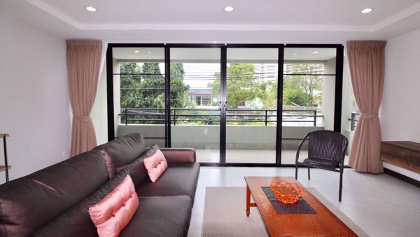 Picture of 3 bed Condo in Vanida Apartment Ekkamai Watthana District C08425