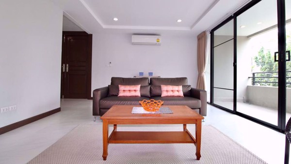 Picture of 3 bed Condo in Vanida Apartment Ekkamai Watthana District C08425