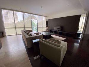 Picture of 3 bed Condo in Domus 16 Khlongtoei District C08444