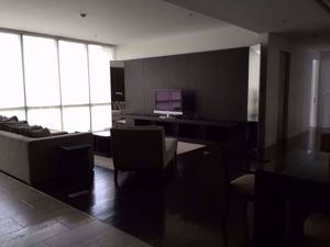 Picture of 3 bed Condo in Domus 16 Khlongtoei District C08444