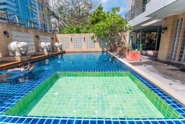 รูปภาพ 3 ห้องนอน Condo ในโครงการ Baan Thirapa Thungmahamek Sub District C08455