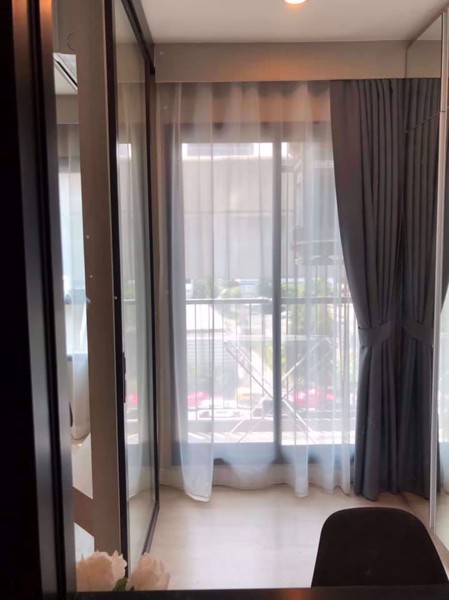 Picture of 1 bed Condo in Life Asoke Huai Khwang District C08500