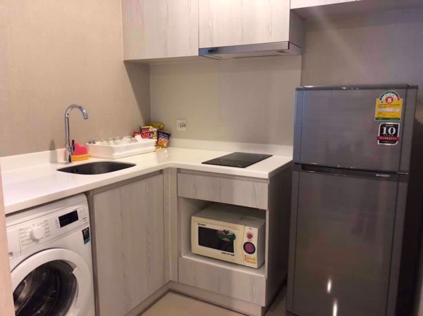 Picture of 1 bed Condo in Life Asoke Huai Khwang District C08500