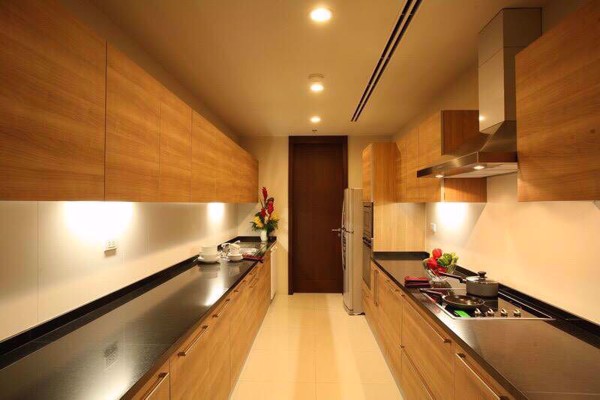 รูปภาพ 4 bed Condo in Vasu The Residence Khlong Tan Nuea Sub District C08505