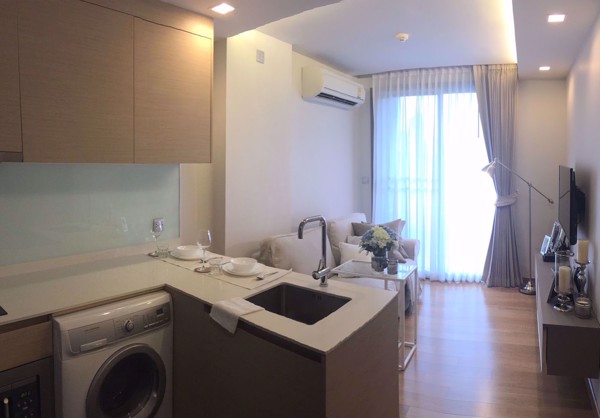 Picture of 1 bed Condo in Via Botani Watthana District C08533