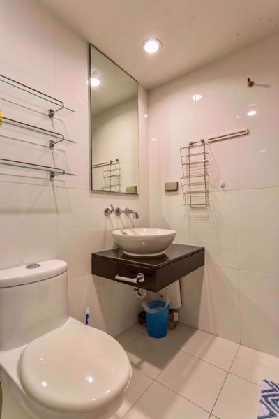 Picture of 2 bed Condo in Urbana Langsuan Lumphini Sub District C08622