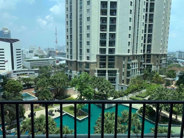 Picture of 2 bed Condo in Belle Grand Rama 9 Huai Khwang Sub District C08634