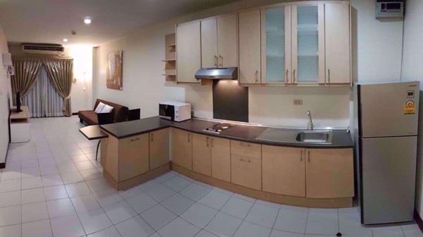 Picture of 2 bed Condo in Prasertsuk Place Chatuchak District C08645