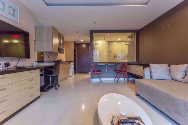 รูปภาพ Studio bed Condo in The Trendy Condominium Watthana District C08647