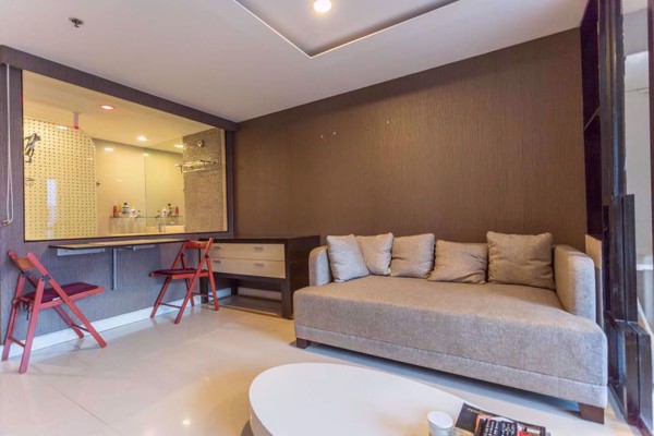 รูปภาพ Studio bed Condo in The Trendy Condominium Watthana District C08647