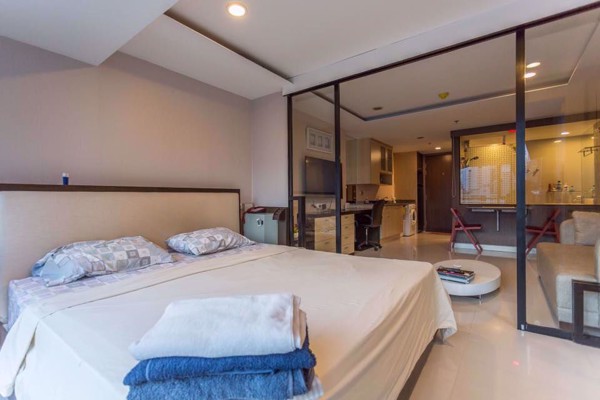 รูปภาพ Studio bed Condo in The Trendy Condominium Watthana District C08647