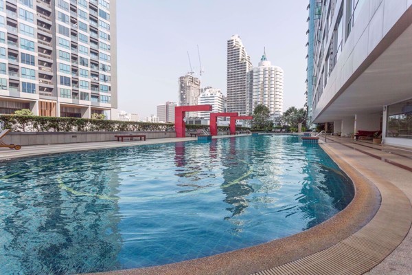 รูปภาพ Studio bed Condo in The Trendy Condominium Watthana District C08647