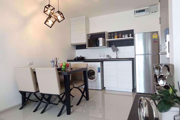 Picture of 2 bed Condo in Life Ratchadapisek Huai Khwang District C08687