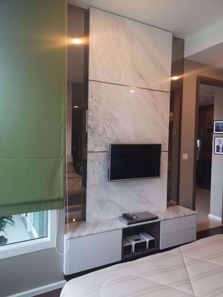 Picture of 1 bed Condo in Menam Residences Wat Phraya Krai Sub District C08689