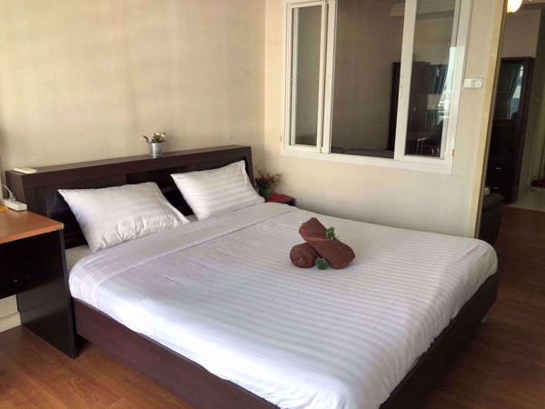 Picture of 1 bed Condo in Grand Park View Khlong Toei Nuea Sub District C08715