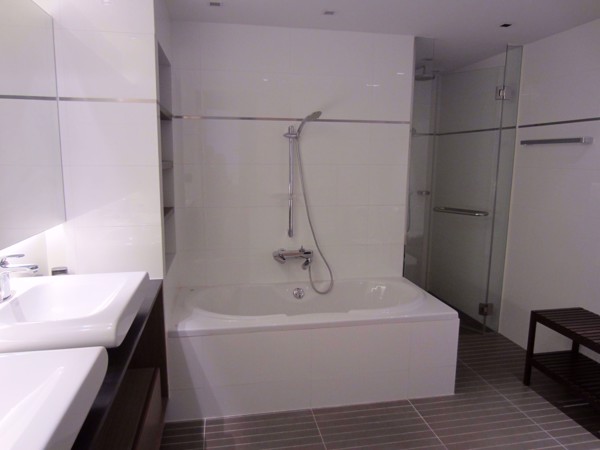 Picture of 2 bed Condo in Le Monaco Residence Ari Samsennai Sub District C08760