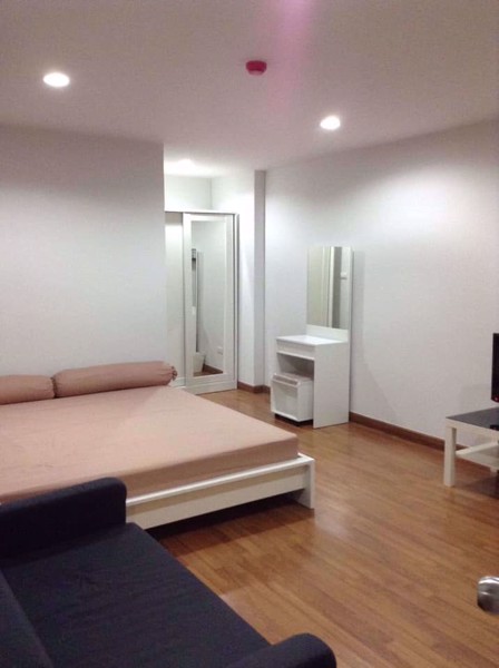 Picture of 2 bed Condo in Regent Home 22 Sukhumvit 85 Phrakhanong District C08798