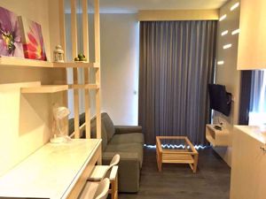 รูปภาพ 1 bed Condo in Edge Sukhumvit 23 Khlong Toei Nuea Sub District C08872