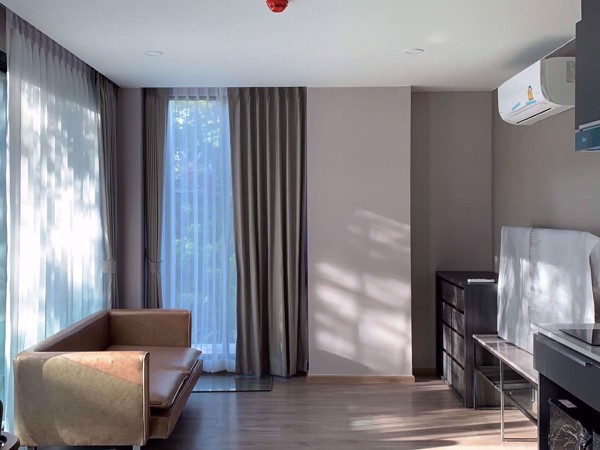 รูปภาพ 1 bed Condo in The Teak Sukhumvit 39 Watthana District C08904