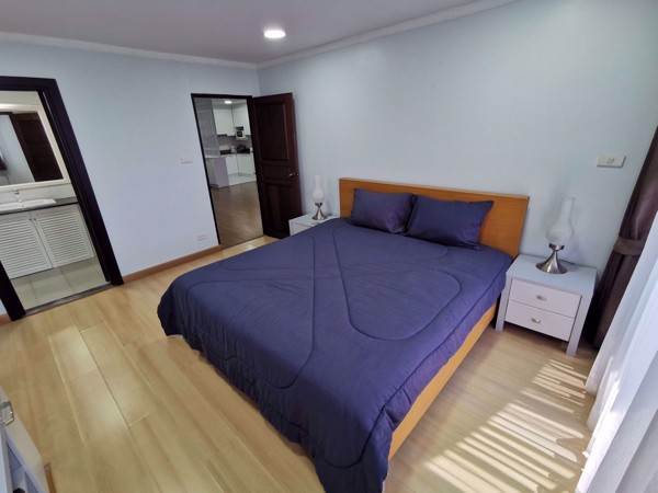 รูปภาพ 2 bed Condo in Supalai Place Condominium Watthana District C08908