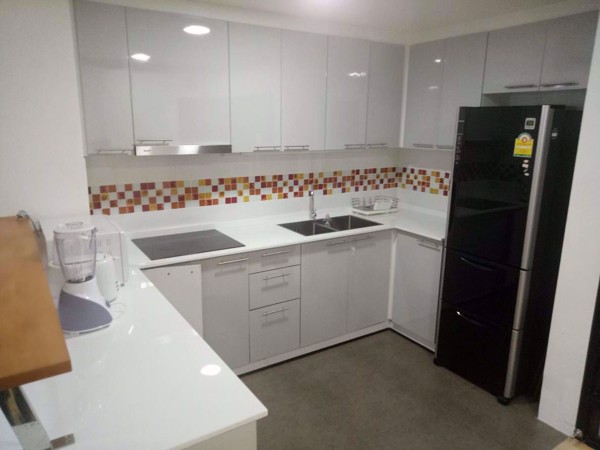 รูปภาพ 2 bed Condo in Supalai Place Condominium Watthana District C08909