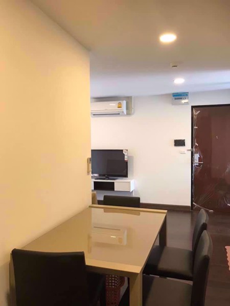 รูปภาพ 2 bed Condo in Bangkok Feliz Sathorn-Taksin Khlong San District C08912