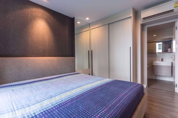 Picture of 1 bed Condo in The Room Sukhumvit 40 Phra Khanong Sub District C08919