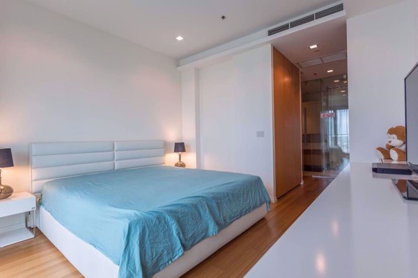 รูปภาพ 3 bed Condo in The River Khlong Ton Sai Sub District C08920