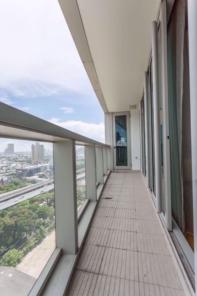 รูปภาพ 3 bed Condo in The River Khlong Ton Sai Sub District C08920