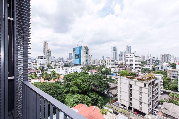 Picture of 1 bed Condo in Edge Sukhumvit 23 Khlong Toei Nuea Sub District C08924