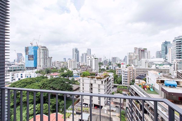 Picture of 1 bed Condo in Edge Sukhumvit 23 Khlong Toei Nuea Sub District C08924