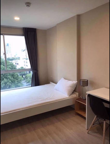 Picture of 1 bed Condo in Metro Luxe Rama 4 Phra Khanong Sub District C08935