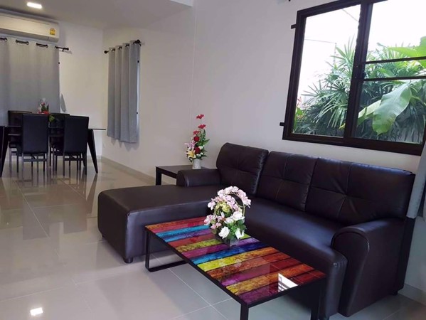 Picture of 3 bed House in Pruksa Ville 73 - Pattanakarn  Suanluang District H05340