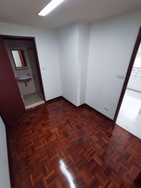 รูปภาพ 2 bed Condo in Tubtim Mansion Khlong Tan Nuea Sub District C08947