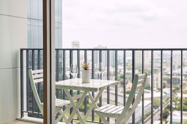 รูปภาพ 2 bed Condo in Siri at Sukhumvit Phra Khanong Sub District C08464