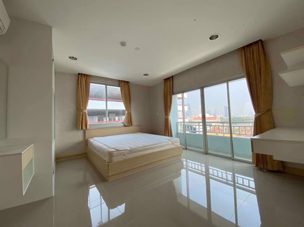 Picture of 2 bed Condo in The Station Sathorn - Bangrak Sathon District C08967