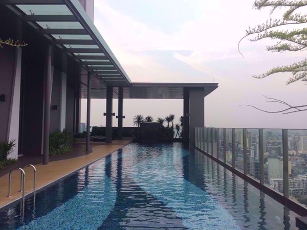 Picture of 1 bed Condo in Rhythm Sukhumvit 42 Phra Khanong Sub District C08988