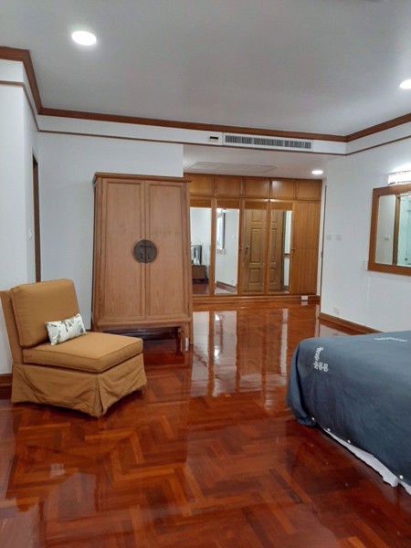 Picture of 3 bed Condo in Ruamsuk Khlongtan Sub District C08989