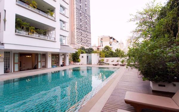 รูปภาพ 5 bed Penthouse in Suan Phinit Place Sathon District P04325