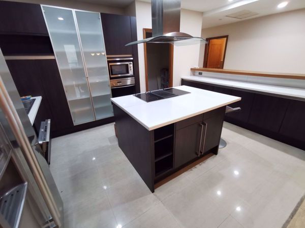 Picture of 3 bed Condo in Ascott Sky Villas Sathorn Yan Nawa Sub District C09162